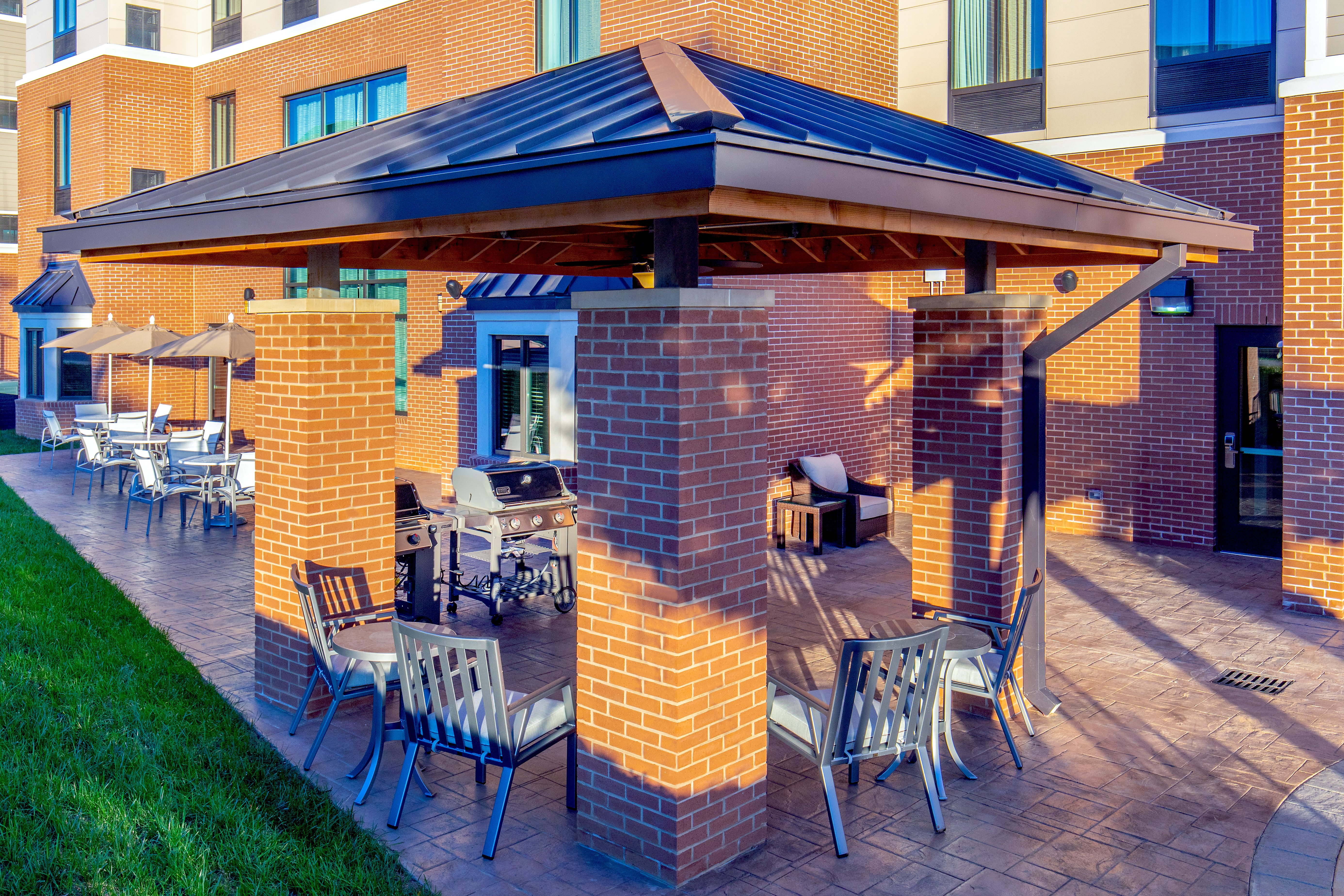 staybridge suites charlottesville airport an ihg hotel