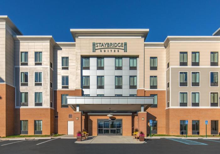 staybridge suites charlottesville airport an ihg hotel