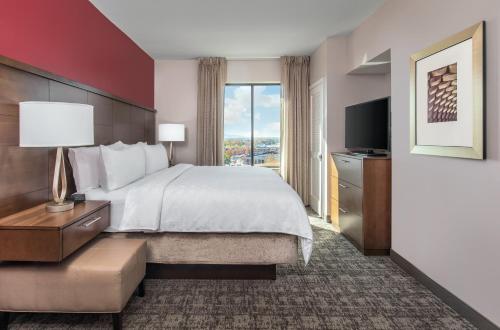 staybridge suites charlottesville airport an ihg hotel