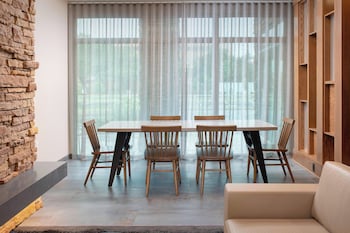 fairfield inn and suites by marriott new orleans metairie