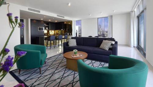 millennium atria business bay