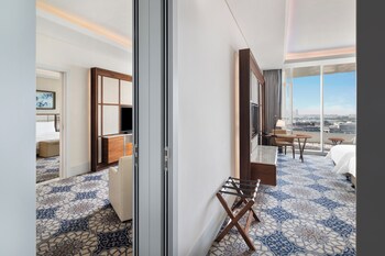 grand plaza movenpick media city