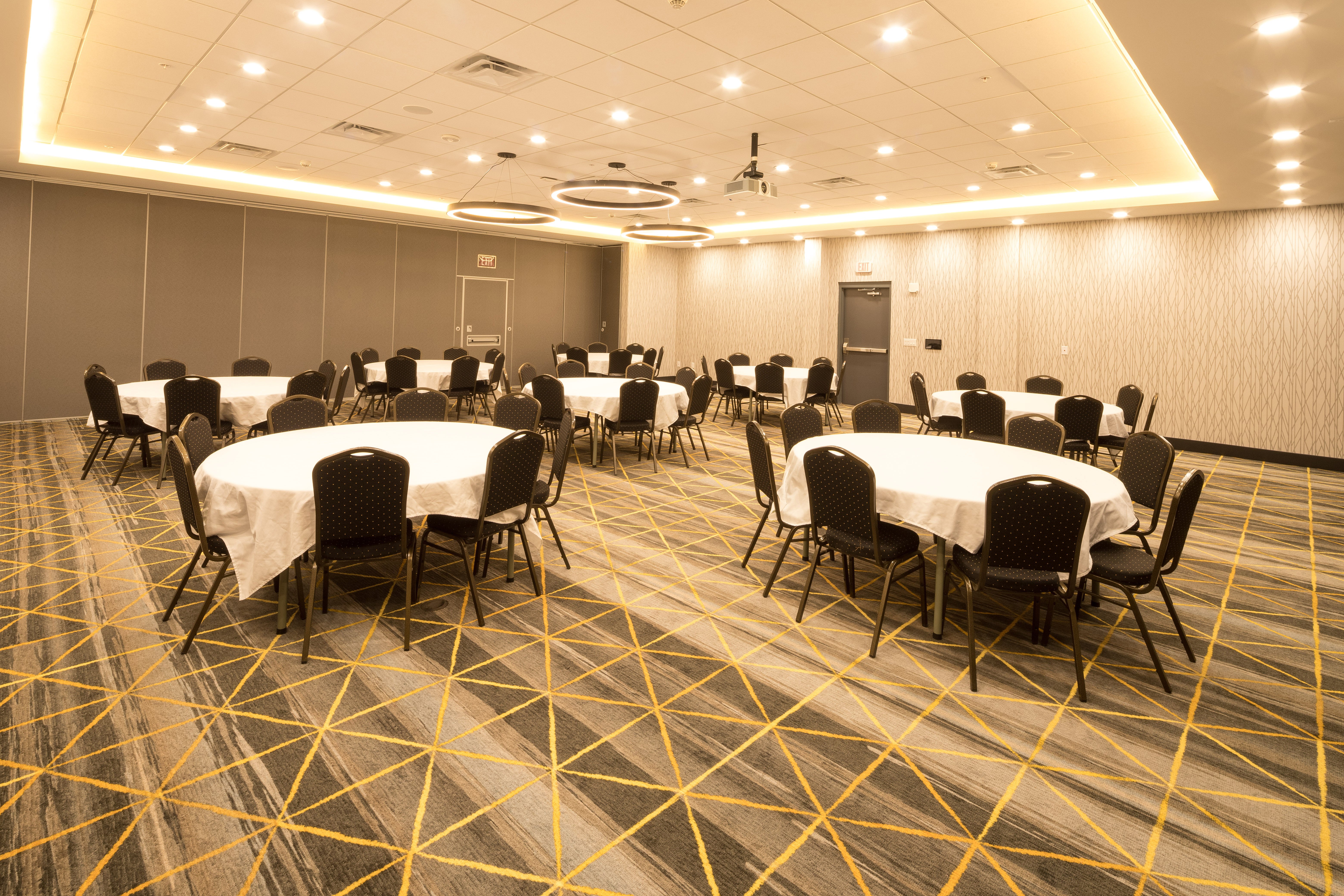 holiday inn kalamazoo west an ihg hotel