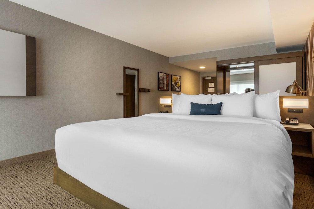cambria hotel west orange