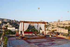 lucky cave cappadocia