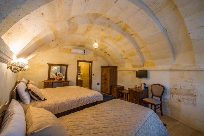 lucky cave cappadocia