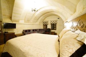 lucky cave cappadocia