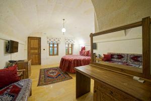 lucky cave cappadocia