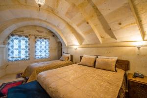 lucky cave cappadocia