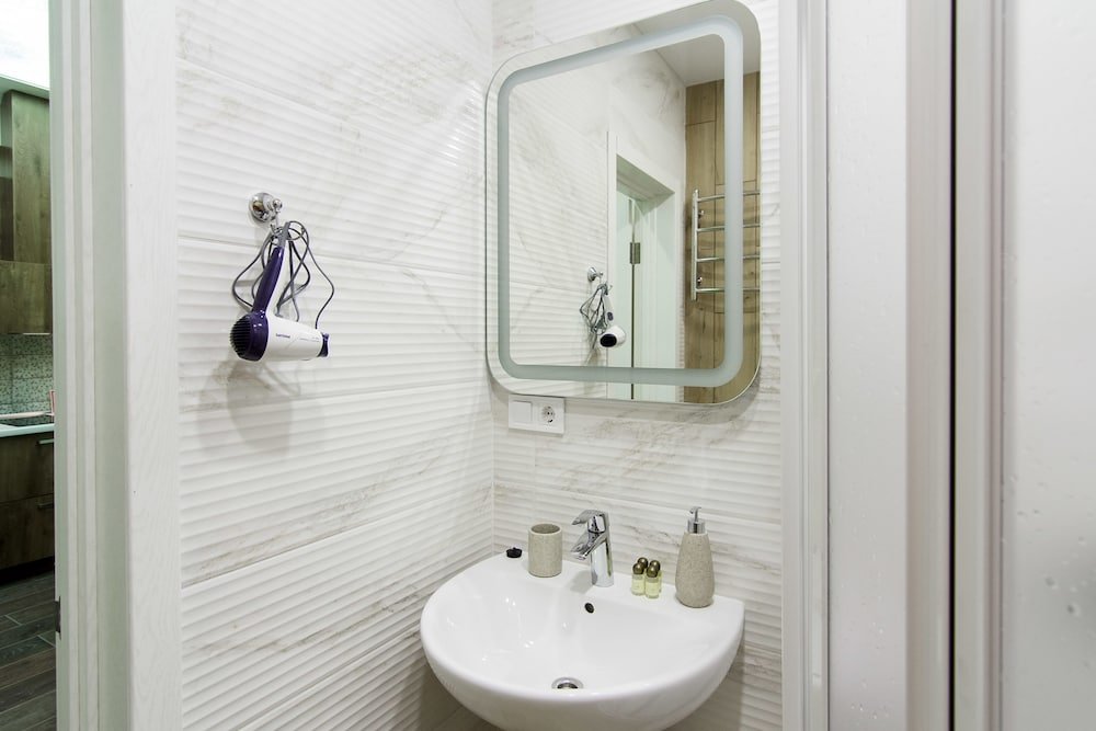 art suites on deribasovskaya 10