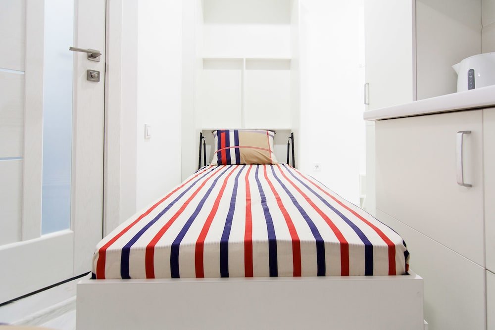 art suites on deribasovskaya 10