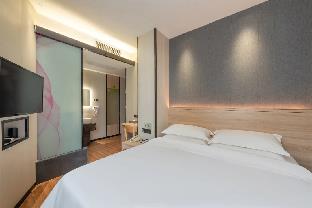 wenxing hotel guangzhou tangdong subway station store