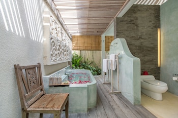 villa sky li by nagisa bali