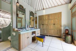 villa sky li by nagisa bali