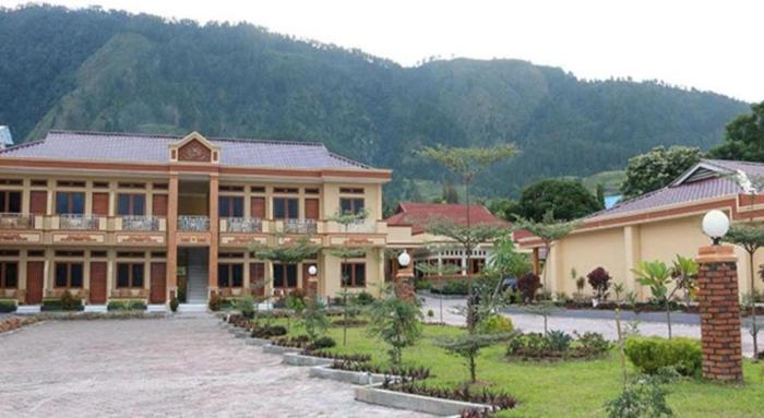 rogate beach hotel