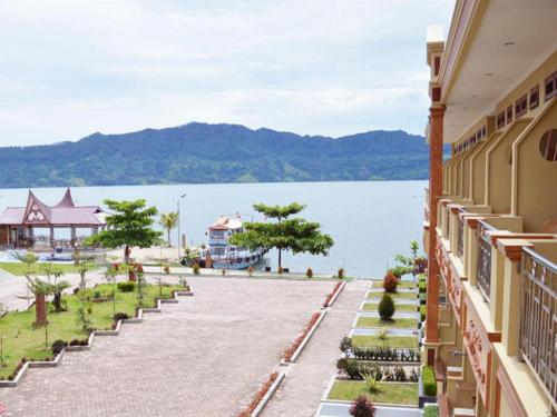 rogate beach hotel