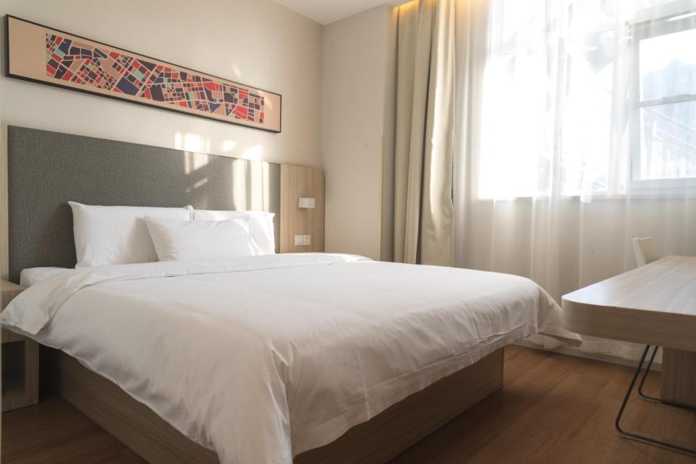 hanting hotel pingdingshan railway station