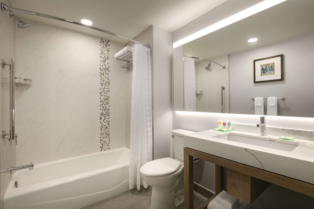 hyatt place santa barbara