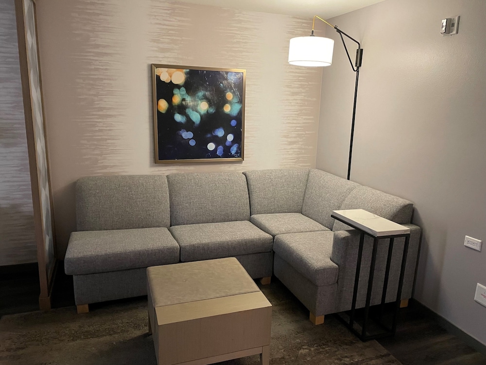 hyatt place santa barbara