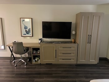 hyatt place santa barbara