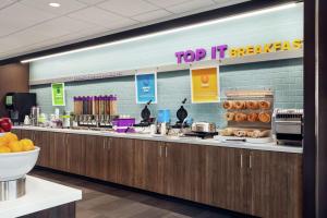 tru by hilton milwaukee brookfield