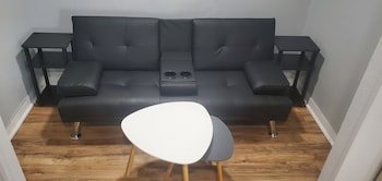 Travelers Inn,,2 star