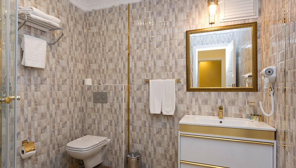merada suit otel