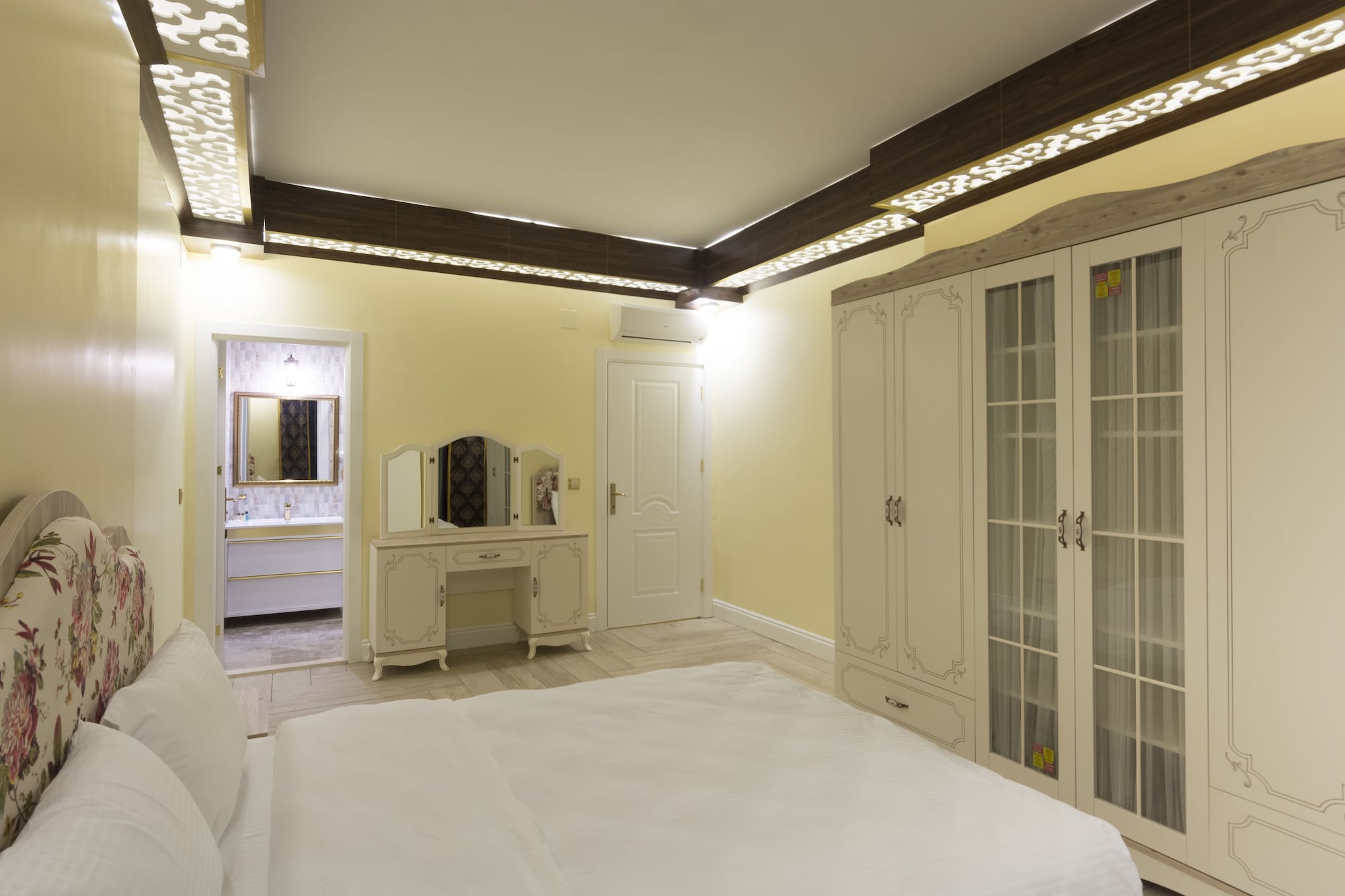 merada suit otel