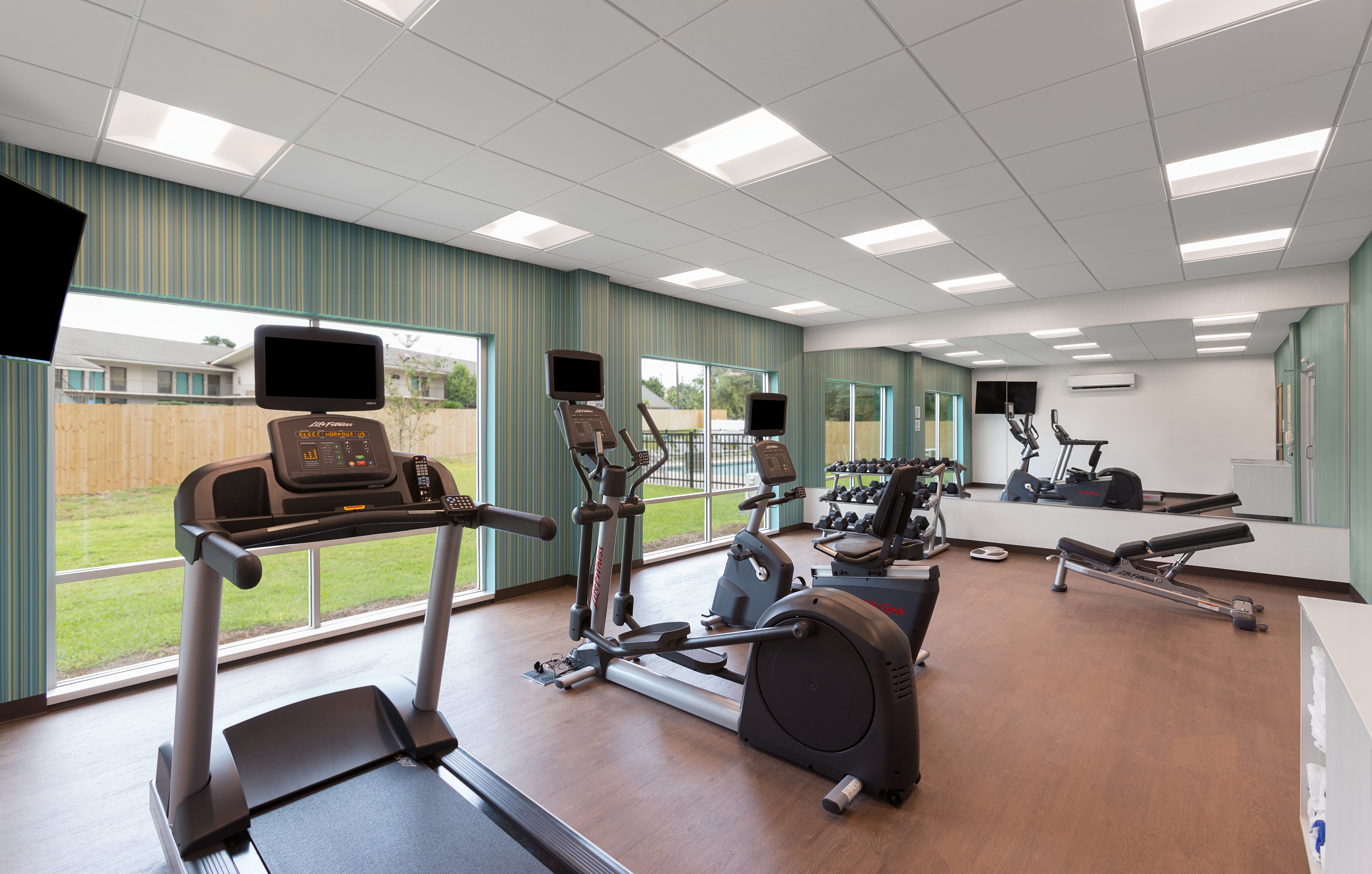 holiday inn express lake park an ihg hotel