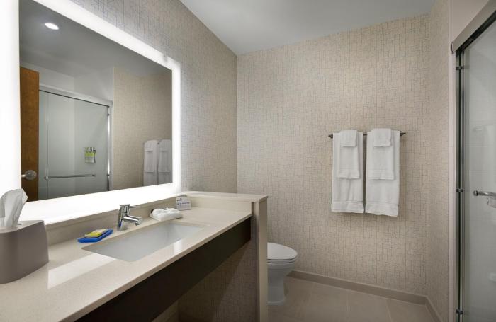 holiday inn express lake park an ihg hotel