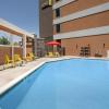 home2 suites by hilton phoenix airport south
