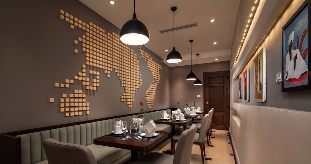 hanoi lakeside premium hotel