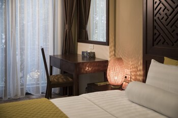 hanoi lakeside premium hotel