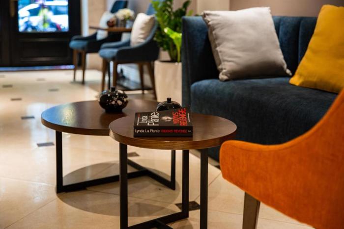 hanoi lakeside premium hotel