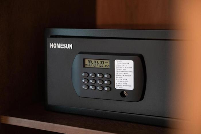 hanoi lakeside premium hotel