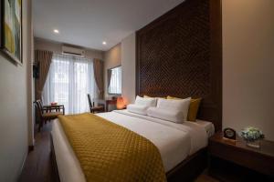 hanoi lakeside premium hotel