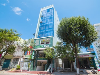 green hotel