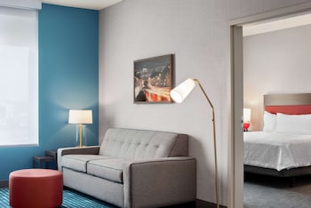 home2 suites by hilton madison central alliant energy center