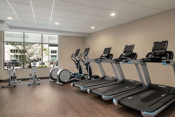 home2 suites by hilton madison central alliant energy center