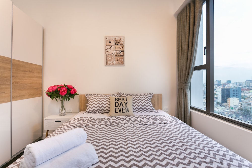 the milky way river gate apartment