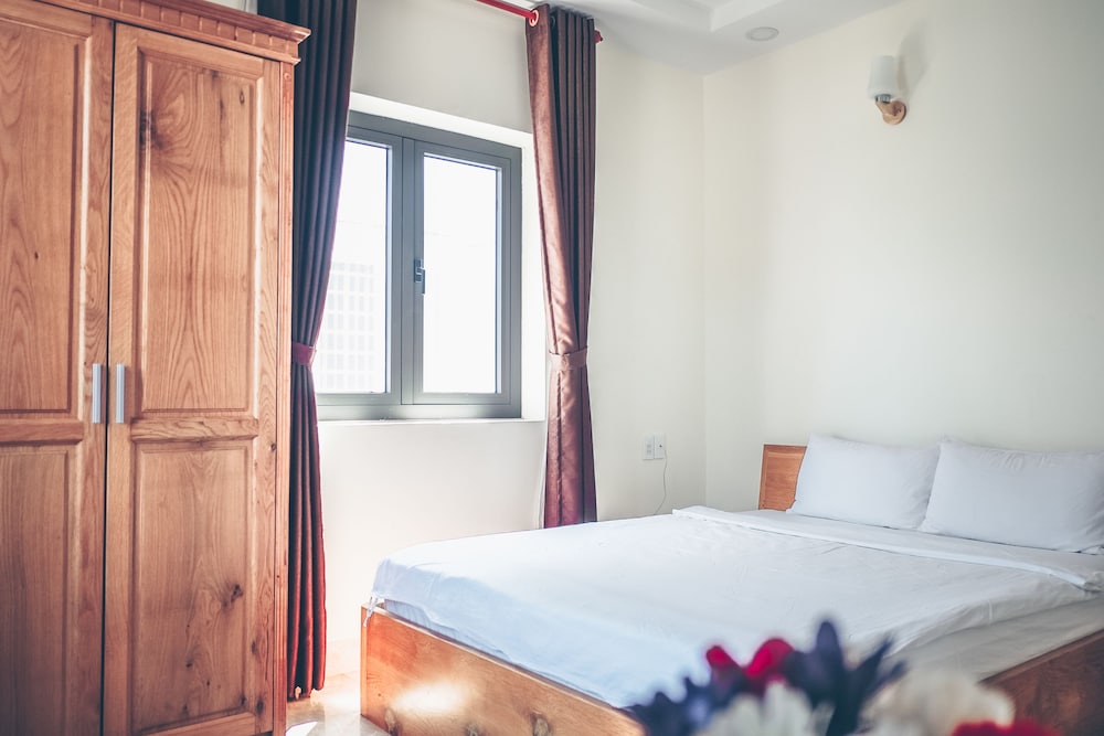 green hotel vinh loc