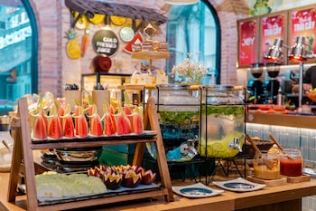 seahorse office and hotel