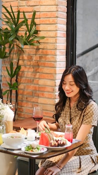 seahorse office and hotel