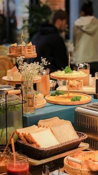 seahorse office and hotel