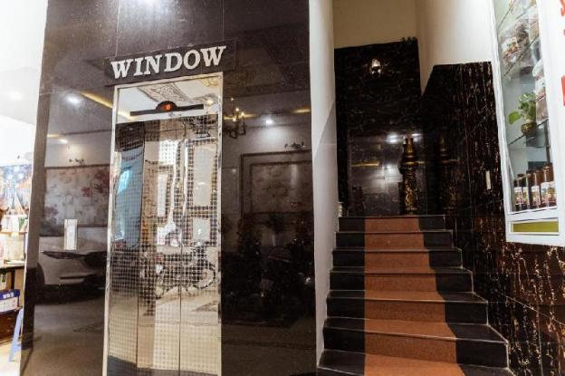 window 1 hotel