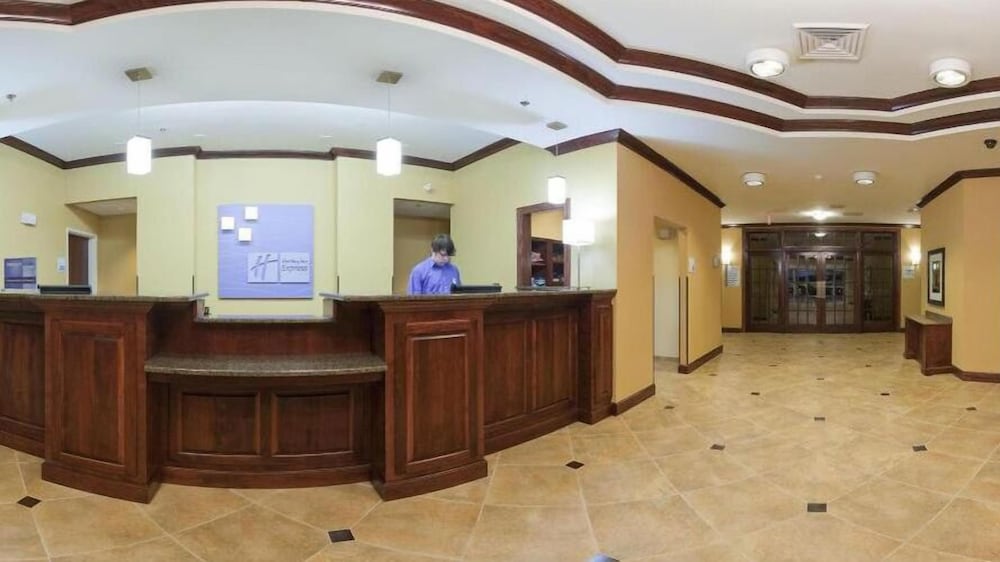 holiday inn express hotel and suites florence northeast by ihg