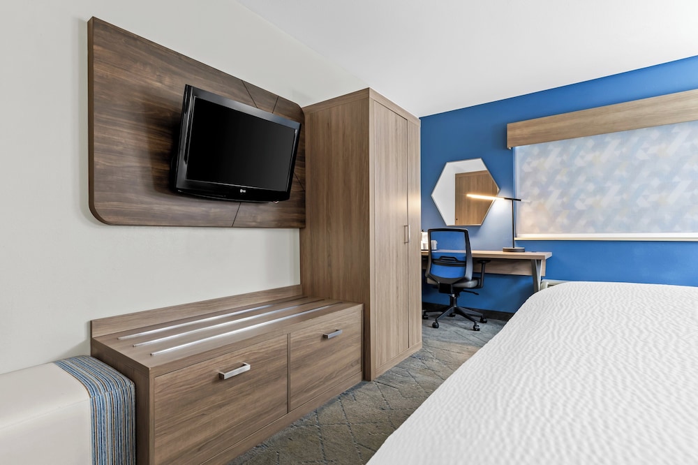 holiday inn express hotel and suites florence northeast by ihg