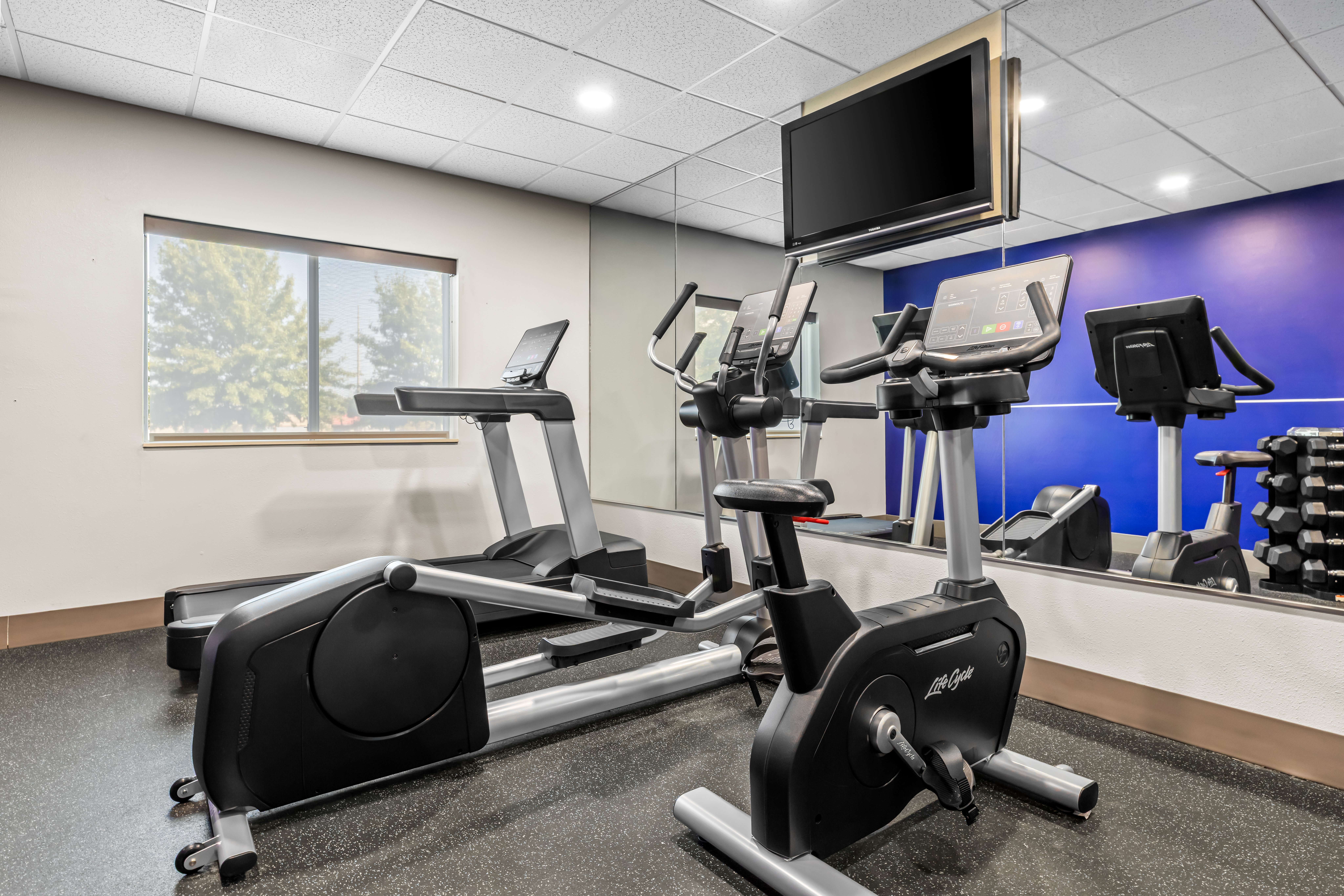 holiday inn express hotel and suites florence northeast by ihg