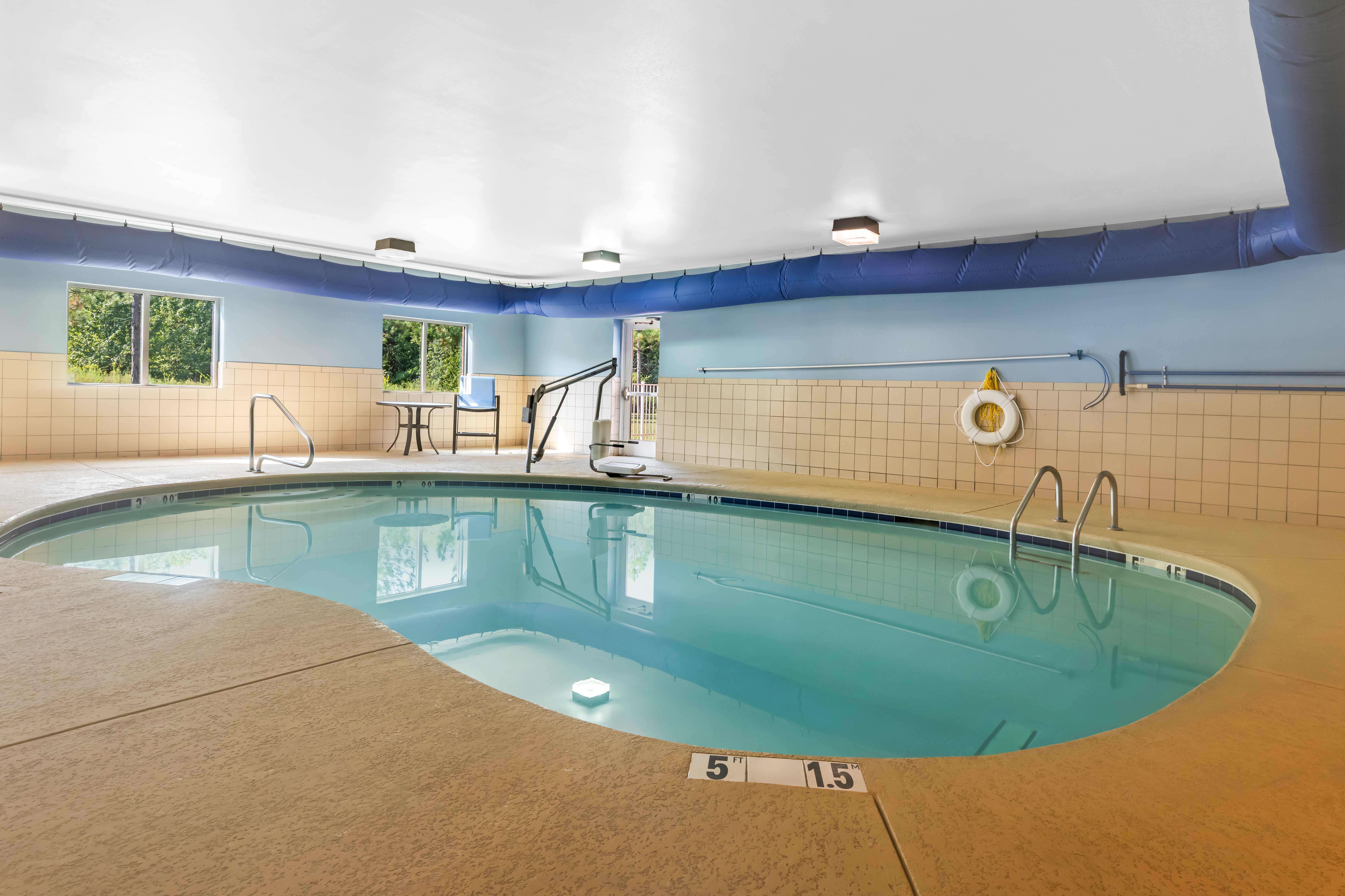 holiday inn express hotel and suites florence northeast by ihg