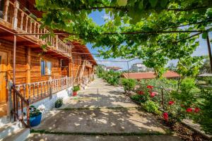 guest house luiza